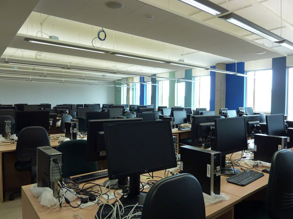 Software lab in new CS building September 2010